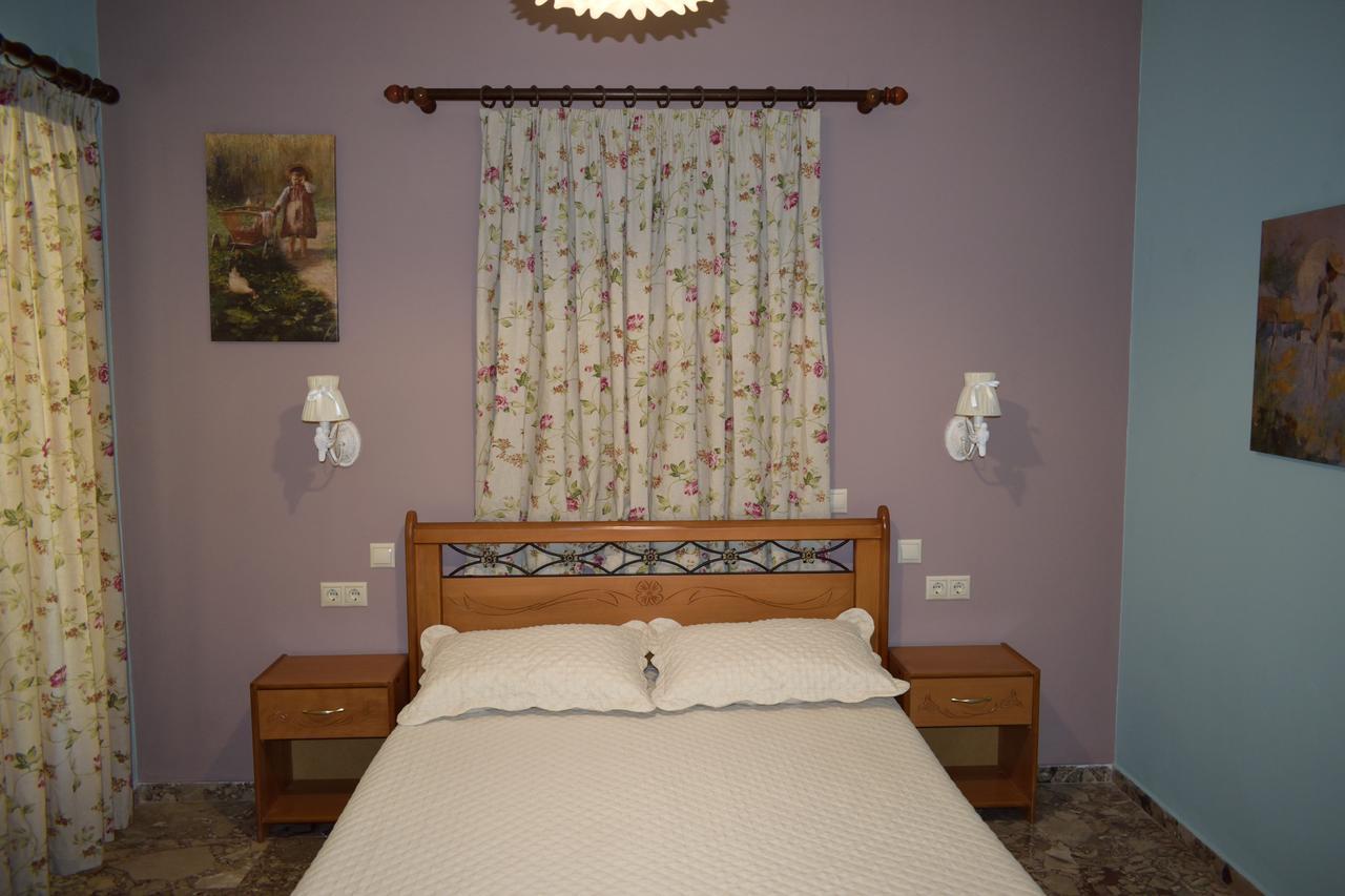 Stamoulis Apartments Agia Efimia エクステリア 写真