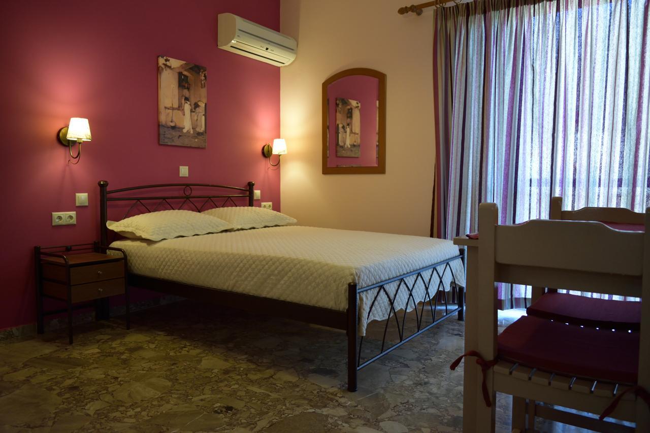 Stamoulis Apartments Agia Efimia エクステリア 写真