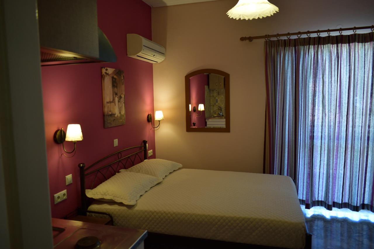 Stamoulis Apartments Agia Efimia エクステリア 写真