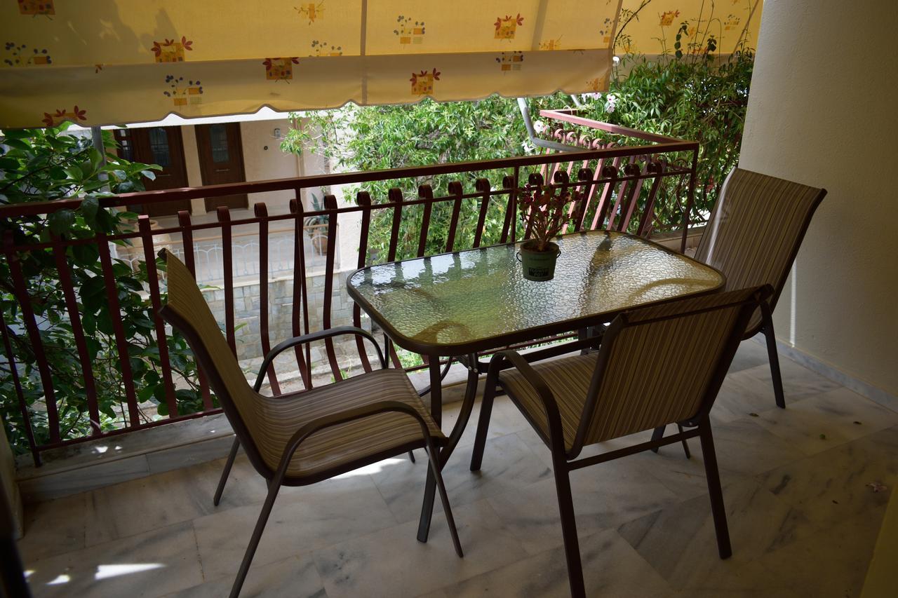 Stamoulis Apartments Agia Efimia エクステリア 写真
